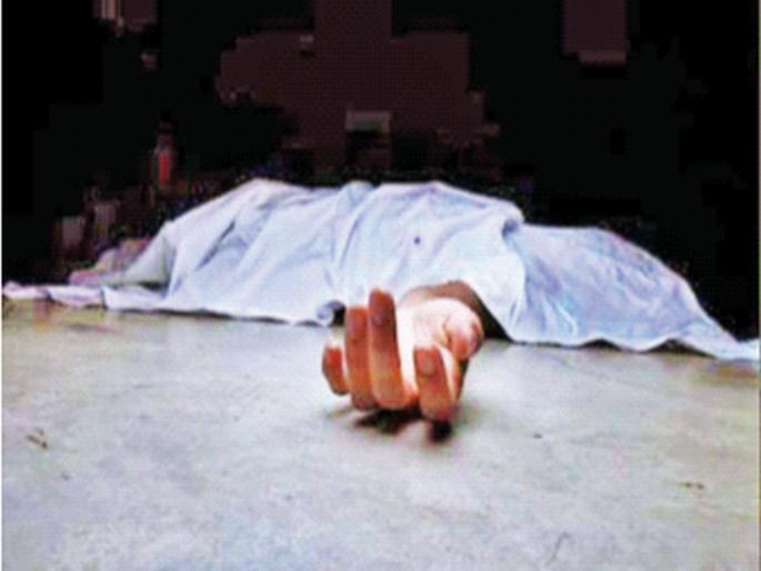 Student commits suicide after mother screams; Incidents in Rabale; Search for other causes | आई ओरडल्याने विद्यार्थिनीची आत्महत्या; रबाळेतील घटना; अन्य कारणांचा शोध Student commits suicide after mother screams; Incidents in Rabale; Search for other causes | आई ओरडल्याने विद्यार्थिनीची आत्महत्या; रबाळेतील घटना; अन्य कारणांचा शोध