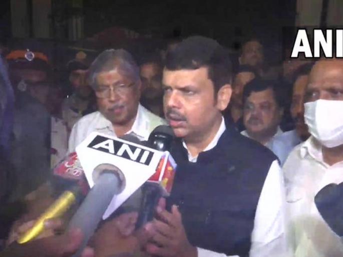 Uddhav Thackeray government in minority, governor should take decision; Devendra Fadnavis came forward for the first time after Shivsena Eknath Shinde Rebel | ठाकरे सरकार अल्पमतात, राज्यपालांनी निर्णय घ्यावा; देवेंद्र फडणवीस पहिल्यांदाच समोर आले Uddhav Thackeray government in minority, governor should take decision; Devendra Fadnavis came forward for the first time after Shivsena Eknath Shinde Rebel | ठाकरे सरकार अल्पमतात, राज्यपालांनी निर्णय घ्यावा; देवेंद्र फडणवीस पहिल्यांदाच समोर आले