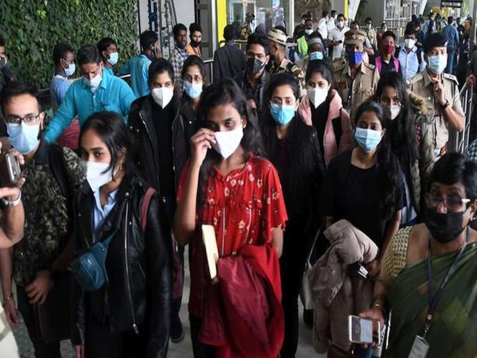 Wild card entry of medical students from Ukraine? Wuhan's students are still in India | वैद्यकीय विद्यार्थ्यांची वाईल्ड कार्ड एंट्री ? वुहानचे विद्यार्थी अद्याप भारतातच Wild card entry of medical students from Ukraine? Wuhan's students are still in India | वैद्यकीय विद्यार्थ्यांची वाईल्ड कार्ड एंट्री ? वुहानचे विद्यार्थी अद्याप भारतातच