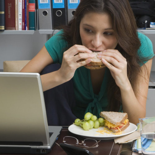 Gaining weight while working from home? Are you fat - Here are some tips to get thinner .. | वर्क फ्रॉम होम करताना दणकून वाढतंय वजन? जाड झालात? - बारीक होण्यासाठी या टिप्स..