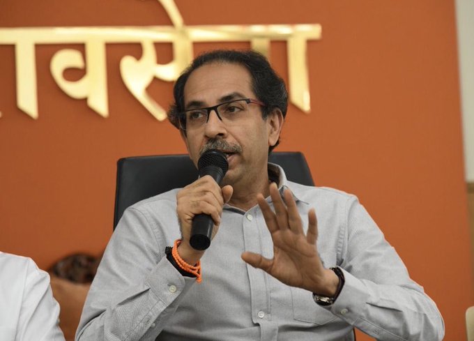 Will people also shoot them when they come on the road due to the economic downturn? - Shiv Sena | आर्थिक मंदीमुळे लोक रस्त्यावर येतील तेव्हा त्यांनाही गोळ्या घालणार का?; शिवसेनेचा संतप्त सवाल