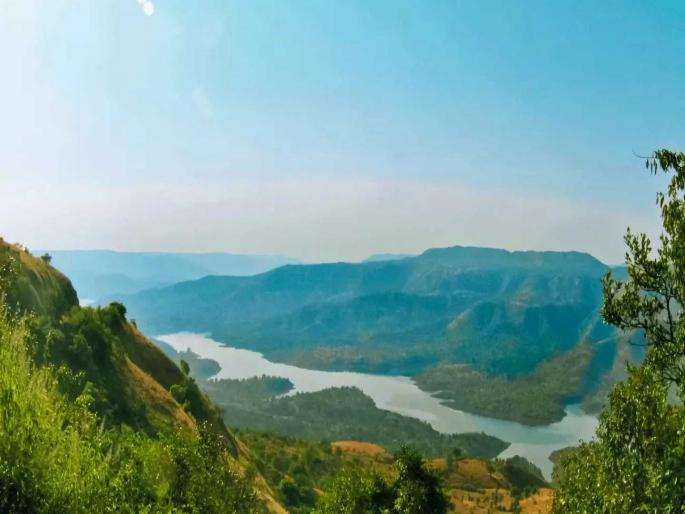 eco limits will be imposed on development works in an area of 17 thousand 300 sq km in the state | राज्यात १७,३०० वर्ग किमी क्षेत्रात विकासकामांवर येणार इको-मर्यादा eco limits will be imposed on development works in an area of 17 thousand 300 sq km in the state | राज्यात १७,३०० वर्ग किमी क्षेत्रात विकासकामांवर येणार इको-मर्यादा