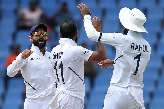 India vs West Indies, 1st Test: West Indies all out for 222; India lead by 75 runs | India vs West Indies, 1st Test : वेस्ट इंडिज 222 धावांत ऑल आऊट; भारताकडे 75 धावांची आघाडी