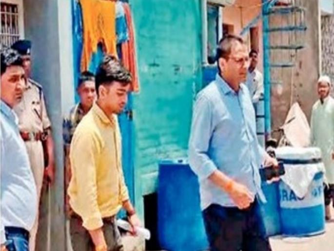 ED raids in Malegaon Fake documents and certificates of Bangladeshi Rohingyas seized | मालेगावमध्ये ईडीचे छापे; जप्त केली बांगलादेशी रोहिंग्यांची बनावट कागदपत्रे आणि दाखले ED raids in Malegaon Fake documents and certificates of Bangladeshi Rohingyas seized | मालेगावमध्ये ईडीचे छापे; जप्त केली बांगलादेशी रोहिंग्यांची बनावट कागदपत्रे आणि दाखले