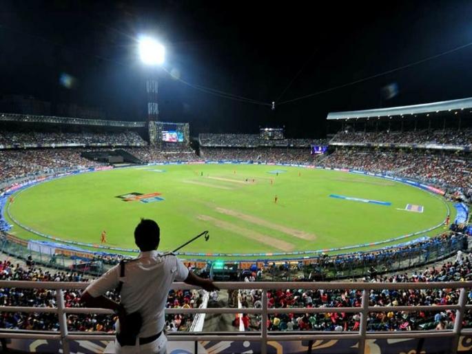 IPL 2018: IPL2018 both play off matches will held on kolkatta instead of pune | IPL 2018 : पुण्यातील दोन्ही ' प्ले ऑफ ' चे सामने कोलकात्याला होणार