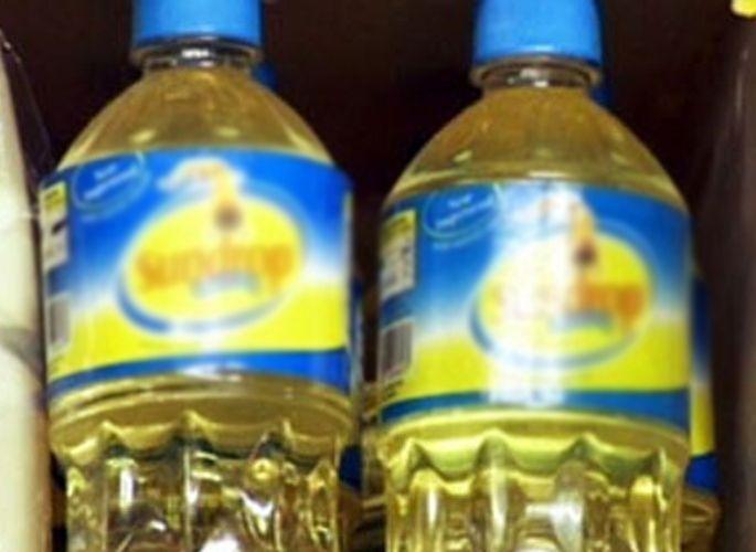 Cholesterol free can not be written on the packing of edible oils | खाद्यतेलाच्या पॅकिंगवर कोलेस्ट्रॉल फ्री लिहिता येणार नाही Cholesterol free can not be written on the packing of edible oils | खाद्यतेलाच्या पॅकिंगवर कोलेस्ट्रॉल फ्री लिहिता येणार नाही