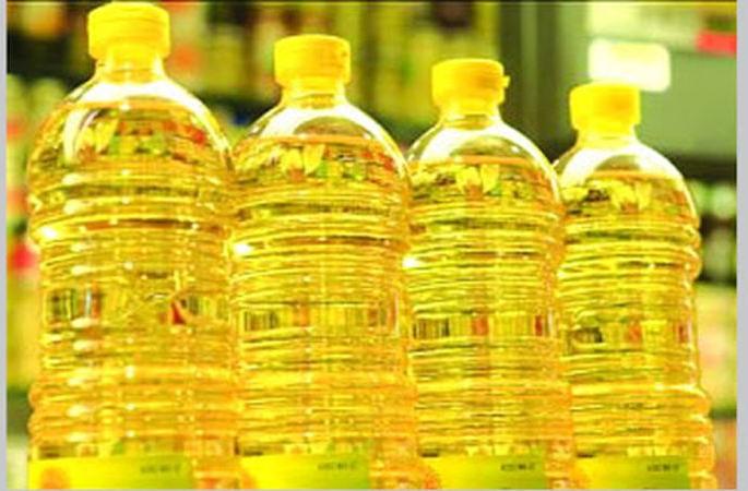 Soybean oil 122, sunflower 140 rupees per kg! | सोयाबीन तेल १२२, सूर्यफूल १४० रुपये किलो!
