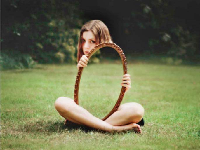 Suppose, a person can become invisible, then? | समजा, माणसाला अदृश्य होता आले, तर? Suppose, a person can become invisible, then? | समजा, माणसाला अदृश्य होता आले, तर?