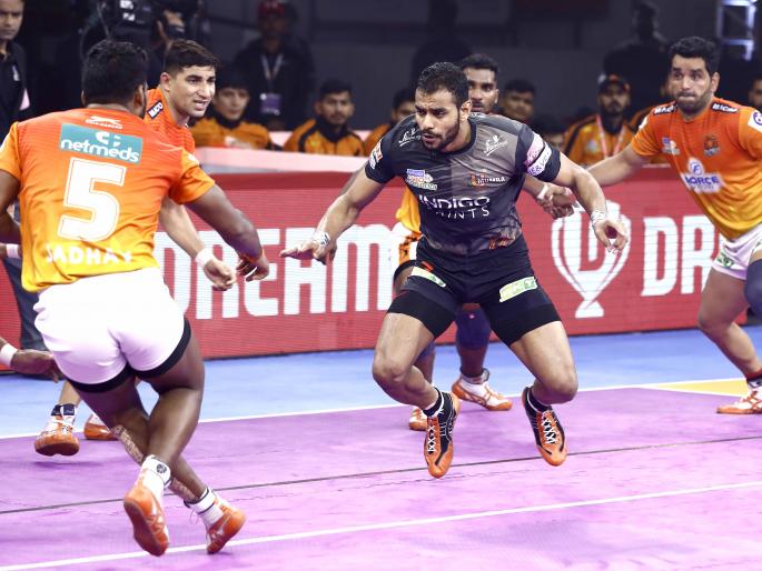 Pro Kabaddi: U Mumba and Puneri Paltan match tied | प्रो कबड्डी : मुंबई आणि पुण्यामध्ये 33चा आकडा Pro Kabaddi: U Mumba and Puneri Paltan match tied | प्रो कबड्डी : मुंबई आणि पुण्यामध्ये 33चा आकडा