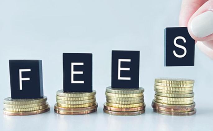 Tuition fees can be paid in stages | टप्प्याटप्प्याने भरता येणार शैक्षणिक शुल्क Tuition fees can be paid in stages | टप्प्याटप्प्याने भरता येणार शैक्षणिक शुल्क