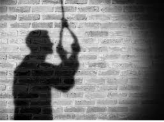 Suicide of a highly educated youth in Nagpur | नागपुरात उच्चशिक्षित तरुणाची आत्महत्या Suicide of a highly educated youth in Nagpur | नागपुरात उच्चशिक्षित तरुणाची आत्महत्या