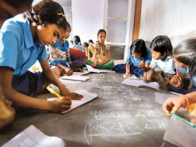 Efforts to span the classroom, not just education from infant material | शिशुसाहित्यातून फक्त शिक्षण नव्हे, तर कक्षा रुंदावण्याचे प्रयत्न Efforts to span the classroom, not just education from infant material | शिशुसाहित्यातून फक्त शिक्षण नव्हे, तर कक्षा रुंदावण्याचे प्रयत्न