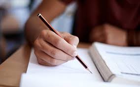 Sangli: Chhatrapati Rajshri Shahu Scholarship: Refund 50% of the students' education fee | सांगली : छत्रपती राजश्री शाहू शिष्यवृत्ती : विद्यार्थ्यांचे 50 टक्के शिक्षण शुल्क परत करा