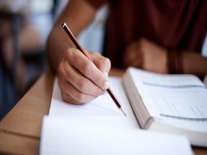 Corona effect: 'No' to study abroad; Lessons of students towards scholarship scheme | कोरोना इफेक्ट : परदेशात शिक्षणास ‘ना’; शिष्यवृत्ती योजनेकडे विद्यार्थ्यांची पाठ 