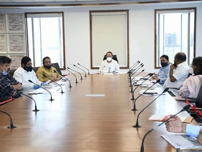 Shock to Thackeray government after Raj Thackeray's letter; Energy Minister orders power companies | राज ठाकरेंच्या पत्रानंतर ठाकरे सरकारला जाग; ऊर्जामंत्र्यांचे वीज कंपन्यांना आदेश Shock to Thackeray government after Raj Thackeray's letter; Energy Minister orders power companies | राज ठाकरेंच्या पत्रानंतर ठाकरे सरकारला जाग; ऊर्जामंत्र्यांचे वीज कंपन्यांना आदेश