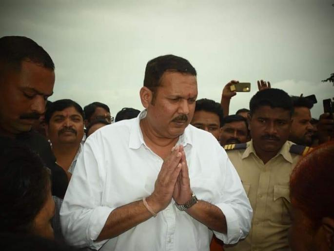 Vanchit Bahujan Aaghadi offer to join the party for Udayanraje Bhosale | Video: महाराज, तख्तही तुमचं ताजही तुमचाच; उदयनराजेंना 'या' पक्षानं दिली खुली ऑफर