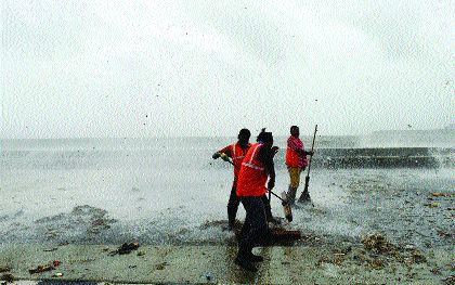 Rain stopped on Sunday like holiday | पावसानेही घेतली रविवारची सुट्टी Rain stopped on Sunday like holiday | पावसानेही घेतली रविवारची सुट्टी