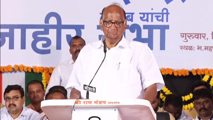 Maharashtra Election 2019: 'We want poor father but proud; No need for an adoptive father Says Sharad Pawar to Devendra Fadanvis | Maharashtra Election 2019: 'आम्हाला गरीब बाप चालेल पण स्वाभिमानी हवा; दत्तक बापाची गरज नाही' Maharashtra Election 2019: 'We want poor father but proud; No need for an adoptive father Says Sharad Pawar to Devendra Fadanvis | Maharashtra Election 2019: 'आम्हाला गरीब बाप चालेल पण स्वाभिमानी हवा; दत्तक बापाची गरज नाही'