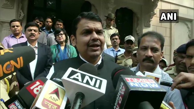 The Chief Minister Devendra Fadanvis said that the government would be established soon | महाराष्ट्र निवडणूक 2019 : सरकार नक्की स्थापन होईल असं मुख्यमंत्री म्हणाले; पण 'मुद्द्याचं' नाही बोलले! The Chief Minister Devendra Fadanvis said that the government would be established soon | महाराष्ट्र निवडणूक 2019 : सरकार नक्की स्थापन होईल असं मुख्यमंत्री म्हणाले; पण 'मुद्द्याचं' नाही बोलले!