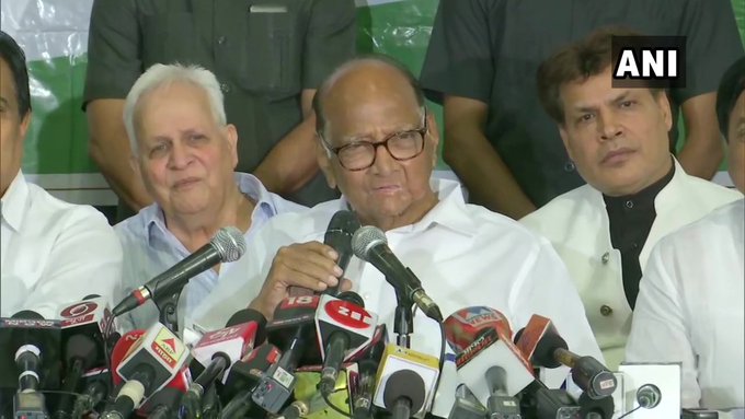 Maharashtra Election 2019: Even when a decision is to be taken, the Congress-NCP will take it together; Sharad Pawar | निर्णय घ्यायचा झालाच, तरी काँग्रेस-राष्ट्रवादी एकत्र घेईल; शरद पवारांकडून 'सस्पेन्स' कायम Maharashtra Election 2019: Even when a decision is to be taken, the Congress-NCP will take it together; Sharad Pawar | निर्णय घ्यायचा झालाच, तरी काँग्रेस-राष्ट्रवादी एकत्र घेईल; शरद पवारांकडून 'सस्पेन्स' कायम