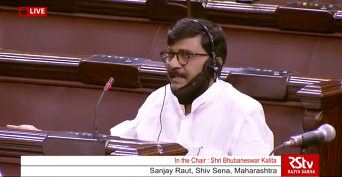 Did Union Minister resign due to a rumor ?; Shiv Sena MP Sanjay Raut question to the PM | एका अफवेमुळे केंद्रीय मंत्र्यांनी राजीनामा दिलाय का?; खासदार संजय राऊतांचा पंतप्रधानांना प्रश्न Did Union Minister resign due to a rumor ?; Shiv Sena MP Sanjay Raut question to the PM | एका अफवेमुळे केंद्रीय मंत्र्यांनी राजीनामा दिलाय का?; खासदार संजय राऊतांचा पंतप्रधानांना प्रश्न
