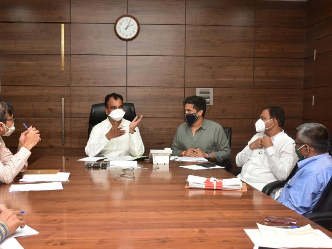 The only exam for the post of clerk in the state, the assurance given to Rohit Pawar | राज्यात 'लिपिक' पदासाठी एकच परीक्षा, भरणेमामांनी रोहित पवारांना दिलं आश्वासन The only exam for the post of clerk in the state, the assurance given to Rohit Pawar | राज्यात 'लिपिक' पदासाठी एकच परीक्षा, भरणेमामांनी रोहित पवारांना दिलं आश्वासन