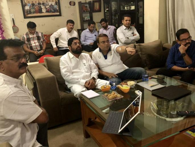 Closer to change Thane's face, moving towards planned city - Eknath Shinde | क्लस्टरमुळे ठाण्याचा चेहरा बदलणार, सुनियोजित शहराकडे वाटचाल- एकनाथ शिंदे Closer to change Thane's face, moving towards planned city - Eknath Shinde | क्लस्टरमुळे ठाण्याचा चेहरा बदलणार, सुनियोजित शहराकडे वाटचाल- एकनाथ शिंदे