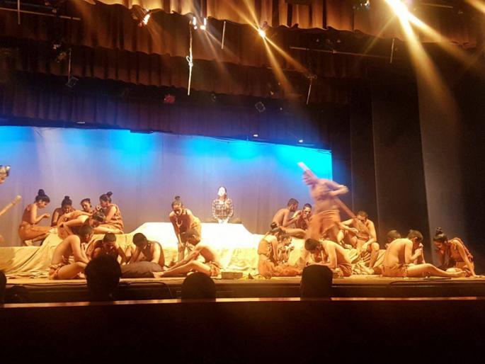 Open State-level Ekkaika Competition in Thane, 'Evaluation - A Quote Mark' Best Actor | ठाण्यात खुली राज्यस्तरीय एकांकिका स्पर्धा संपन्न, ‘इव्हॅल्युएशन - अ क्वेशन मार्क’ सर्वोत्कृष्ट एकांकिका  Open State-level Ekkaika Competition in Thane, 'Evaluation - A Quote Mark' Best Actor | ठाण्यात खुली राज्यस्तरीय एकांकिका स्पर्धा संपन्न, ‘इव्हॅल्युएशन - अ क्वेशन मार्क’ सर्वोत्कृष्ट एकांकिका