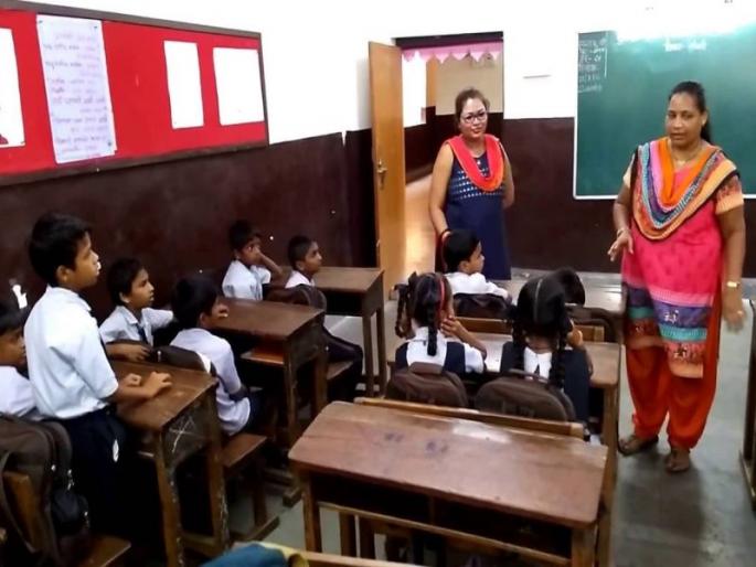 Attitude - Linguistic hurdles in education must stop | दृष्टिकोन - शिक्षणातील भाषिक अडथळा थांबलाच पाहिजे Attitude - Linguistic hurdles in education must stop | दृष्टिकोन - शिक्षणातील भाषिक अडथळा थांबलाच पाहिजे