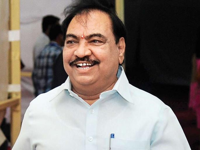 Khadse, he is just a jhanki ... a signal from the NCP leader hasan mushreef to give another blow to the BJP | खडसे तो सिर्फ झाँकी है... भाजपाला आणखी धक्के बसण्याचे राष्ट्रवादीकडून संकेत Khadse, he is just a jhanki ... a signal from the NCP leader hasan mushreef to give another blow to the BJP | खडसे तो सिर्फ झाँकी है... भाजपाला आणखी धक्के बसण्याचे राष्ट्रवादीकडून संकेत
