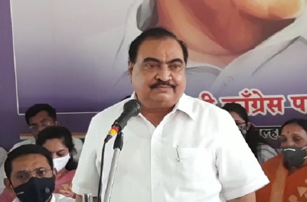 ncp eknath khadse reaction on maratha reservation issue and said devendra fadnavis and girish mahajan should keep their promise | “देवेंद्र फडणवीस-गिरीश महाजनांनी मराठा समाजाला दिलेला आरक्षणाचा शब्द पाळावा”: एकनाथ खडसे