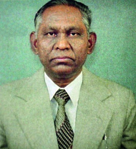 Lay detector test of three suspects in Eknath Nimgade murder case | एकनाथ निमगडे खून प्रकरणातील तीन संशयितांची लायडिटेक्टर चाचणी Lay detector test of three suspects in Eknath Nimgade murder case | एकनाथ निमगडे खून प्रकरणातील तीन संशयितांची लायडिटेक्टर चाचणी