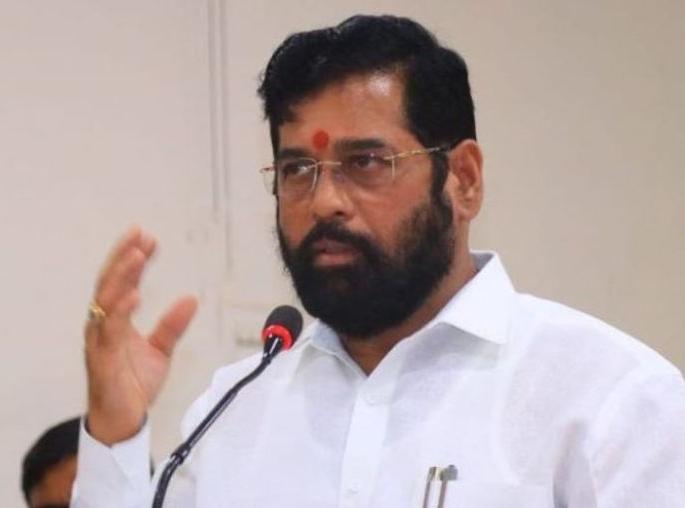 .... Urban Development Minister Eknath Shinde became active immediately | .... अन् नगरविकास मंत्री एकनाथ शिंदे लगेच झाले सक्रिय .... Urban Development Minister Eknath Shinde became active immediately | .... अन् नगरविकास मंत्री एकनाथ शिंदे लगेच झाले सक्रिय