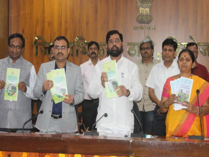 Encourage group sections to increase vegetable in the district - Eknath Shinde | जिल्ह्यात भाजीपाला वाढविण्यासाठी गटशेतीला प्रोत्साहन द्या - एकनाथ शिंदे Encourage group sections to increase vegetable in the district - Eknath Shinde | जिल्ह्यात भाजीपाला वाढविण्यासाठी गटशेतीला प्रोत्साहन द्या - एकनाथ शिंदे