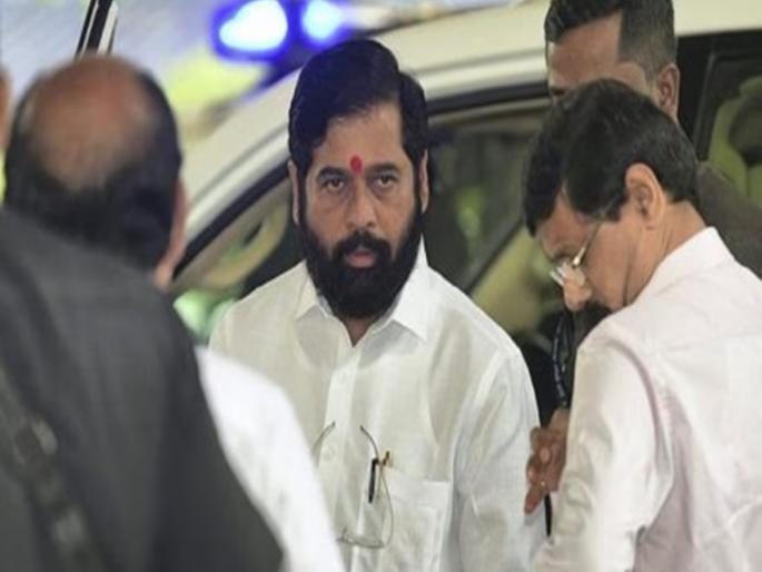 Shiv sena Eknath Shinde withdrawal from the Chief Ministerial race | मुख्यमंत्रिपदाच्या स्पर्धेतून एकनाथ शिंदेंची माघार?; भाजप हायकमांडच्या भूमिकेनंतर चर्चांना उधाण Shiv sena Eknath Shinde withdrawal from the Chief Ministerial race | मुख्यमंत्रिपदाच्या स्पर्धेतून एकनाथ शिंदेंची माघार?; भाजप हायकमांडच्या भूमिकेनंतर चर्चांना उधाण