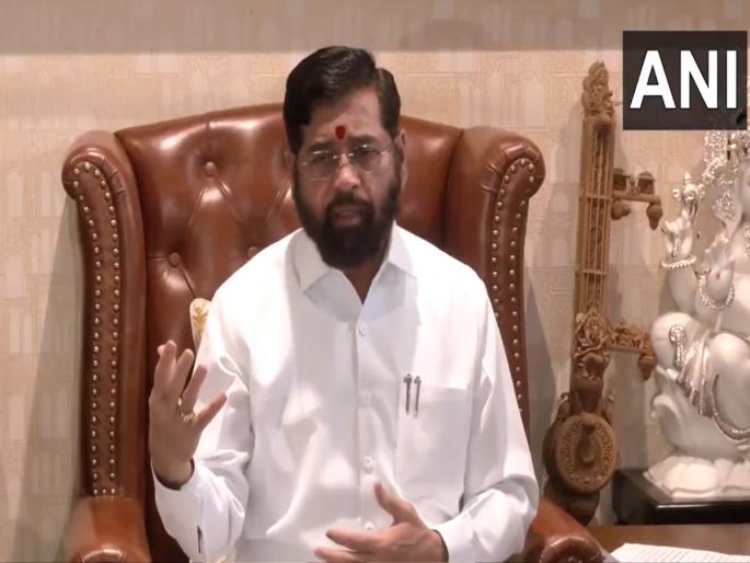 "We are not the ones to cry because we are angry", Maharashtra caretaker CM and Shiv Sena chief Eknath Shinde 's signal to give up his claim to the post of Chief Minister  | "नाराज होऊन आम्ही रडणारे नाही", एकनाथ शिंदेंकडून मुख्यमंत्रीपदावरील दावा सोडण्याचे संकेत  "We are not the ones to cry because we are angry", Maharashtra caretaker CM and Shiv Sena chief Eknath Shinde 's signal to give up his claim to the post of Chief Minister  | "नाराज होऊन आम्ही रडणारे नाही", एकनाथ शिंदेंकडून मुख्यमंत्रीपदावरील दावा सोडण्याचे संकेत