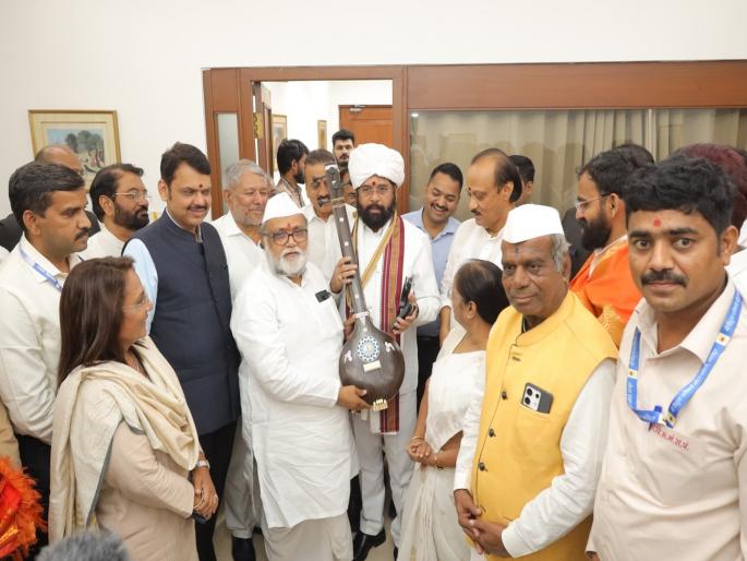 Big news 24 hour darshan of Vitthal from July 7 Invited to the Chief Minister for the Mahapuja of Ashadhi | मोठी बातमी: ७ जुलैपासून विठ्ठलाचं २४ तास दर्शन; मुख्यमंत्र्यांना दिले आषाढीच्या महापूजेचे निमंत्रण