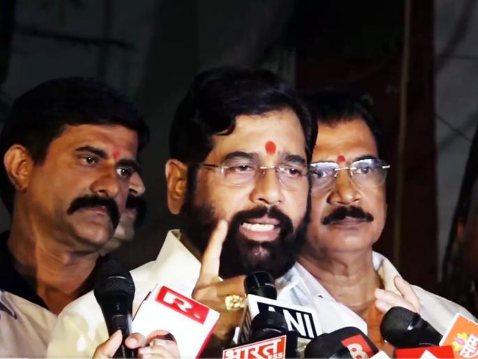 deputy cm eknath shinde said that many thackeray group workers joined the party from mumbai thane kalyan and slams uddhav thackeray | ठाकरे गट खासदारांची वज्रमूठ, एकनाथ शिंदेंनी हवाच काढली; म्हणाले, “सर्वच माझ्या संपर्कात” deputy cm eknath shinde said that many thackeray group workers joined the party from mumbai thane kalyan and slams uddhav thackeray | ठाकरे गट खासदारांची वज्रमूठ, एकनाथ शिंदेंनी हवाच काढली; म्हणाले, “सर्वच माझ्या संपर्कात”