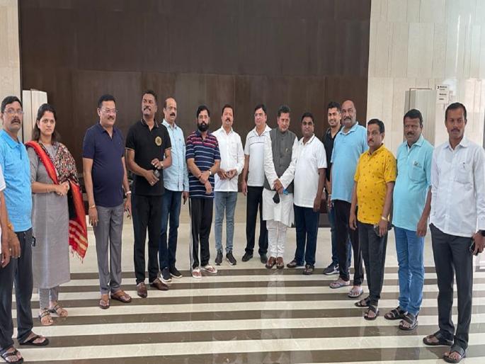 Eknath Shinde : How many MLAs from which district are with Eknath Shinde group? Find out the full list ... | Eknath Shinde : कोणत्या जिल्ह्यातून किती आमदार शिंदेसेनेसोबत? जाणून घ्या संपूर्ण लिस्ट... Eknath Shinde : How many MLAs from which district are with Eknath Shinde group? Find out the full list ... | Eknath Shinde : कोणत्या जिल्ह्यातून किती आमदार शिंदेसेनेसोबत? जाणून घ्या संपूर्ण लिस्ट...