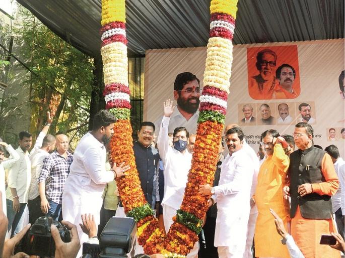 One road, many talks ! Bhumipujan of a road four times in six years, work should start now | रस्ता एक अन् बाता अनेक ! एका रस्त्याचे सहा वर्षांत चार वेळा भूमिपूजन, आता तरी सुरु व्हावे काम One road, many talks ! Bhumipujan of a road four times in six years, work should start now | रस्ता एक अन् बाता अनेक ! एका रस्त्याचे सहा वर्षांत चार वेळा भूमिपूजन, आता तरी सुरु व्हावे काम