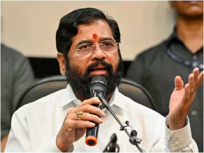 Seeing the crowd of ladaki bahin, their heart thumped says Chief Minister | लाडक्या बहिणींची गर्दी पाहून ‘त्यांच्या’ छातीत धडकी : मुख्यमंत्री