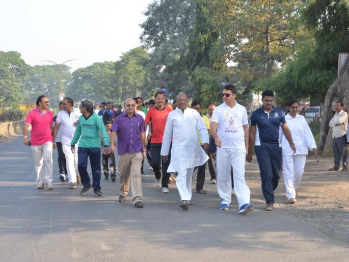 Akolekar ran for social unity! | सामाजिक एकतेसाठी धावले अकोलेकर! Akolekar ran for social unity! | सामाजिक एकतेसाठी धावले अकोलेकर!