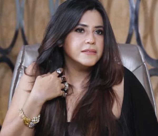 Dhangar Samaj rallied against Ekta Kapoor; Complaint to Daryapur police | एकता कपूरविरूद्ध धनगर समाज एकवटला; दर्यापूर पोलिसांत तक्रार