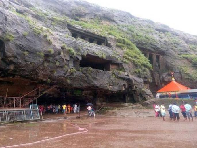 Five people arrested in the robbery planning | दरोड्याच्या तयारीत असलेल्या पाच जणांना अटक Five people arrested in the robbery planning | दरोड्याच्या तयारीत असलेल्या पाच जणांना अटक