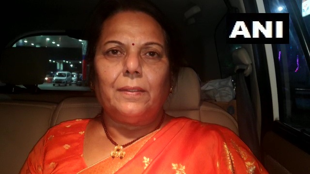The statement made by Manohar Joshi is personal; Shiv Sena has no official role Says Nilam Gorhe | 'मनोहर जोशींनी केलेलं 'ते' विधान वैयक्तिक; शिवसेनेची अधिकृत भूमिका नाही' The statement made by Manohar Joshi is personal; Shiv Sena has no official role Says Nilam Gorhe | 'मनोहर जोशींनी केलेलं 'ते' विधान वैयक्तिक; शिवसेनेची अधिकृत भूमिका नाही'
