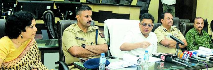 Administration's 'Management Plan' prepared for elections | Maharashtra Assembly Election 2019 : निवडणुकीसाठी प्रशासनाचा 'मॅनेजमेंट प्लॅन' तयार Administration's 'Management Plan' prepared for elections | Maharashtra Assembly Election 2019 : निवडणुकीसाठी प्रशासनाचा 'मॅनेजमेंट प्लॅन' तयार