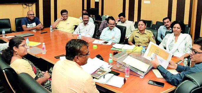 It is compulsory to attested publicity material regarding elections: Ashwin Mudgal | निवडणुकीसंदर्भातील प्रचार साहित्य प्रमाणित करणे बंधनकारक : अश्विन मुदगल