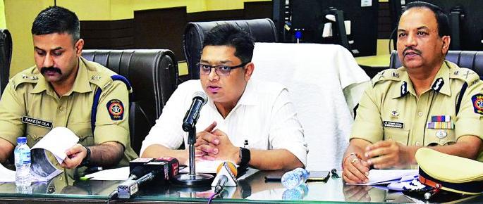 Preventive action will be taken against 2400 criminals in Nagpur district | नागपूर जिल्ह्यातील २४०० गुन्हेगारांवर होणार प्रतिबंधात्मक कारवाई Preventive action will be taken against 2400 criminals in Nagpur district | नागपूर जिल्ह्यातील २४०० गुन्हेगारांवर होणार प्रतिबंधात्मक कारवाई