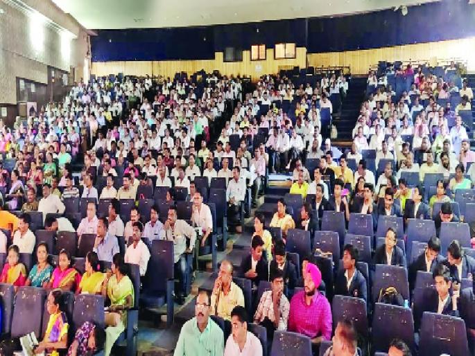 Take the hard work for the correct voter list - Arun Dongre | अचूक मतदार यादीसाठी परिश्रम घ्या -अरुण डोंगरे Take the hard work for the correct voter list - Arun Dongre | अचूक मतदार यादीसाठी परिश्रम घ्या -अरुण डोंगरे