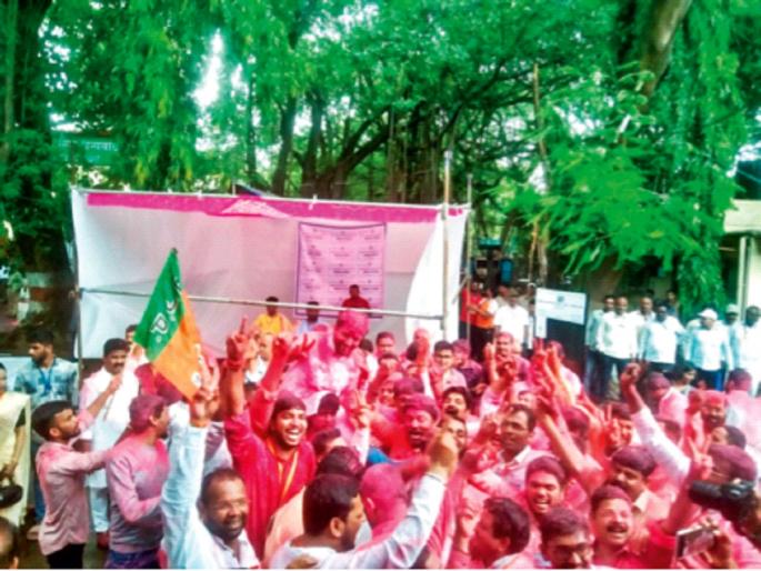 Maharashtra Lok Sabha election results 2024: Sympathy wave boosts Grand Alliance; Baramati belongs to Sharad Pawar | Maharashtra Lok Sabha election results 2024 : सहानुभूतीच्या लाटेने महाआघाडीला  मिळाले बळ; बारामती शरद पवारांचीच Maharashtra Lok Sabha election results 2024: Sympathy wave boosts Grand Alliance; Baramati belongs to Sharad Pawar | Maharashtra Lok Sabha election results 2024 : सहानुभूतीच्या लाटेने महाआघाडीला  मिळाले बळ; बारामती शरद पवारांचीच